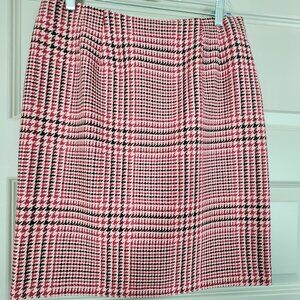 TALBOTS Ladies Pencil skirt - Size 10 PETITES - 100 % wool - Dusty Rose/Black